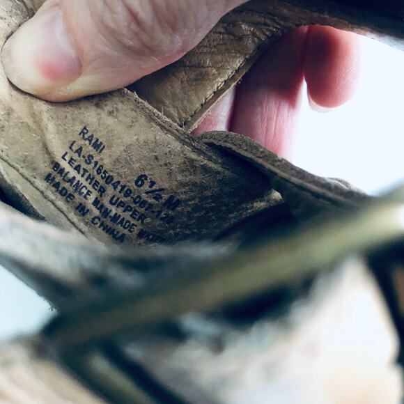 Revolve Latigo 'Rami' Women's 6.5 Sandal Birch Leather Boho Hippie - Picture 7 of 11